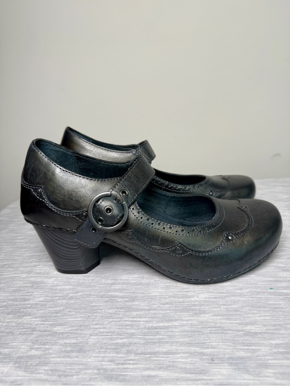 Dansko Nevin Leather Chunky Mary Jane Heeled Pumps Metallic Black Grey Size 41